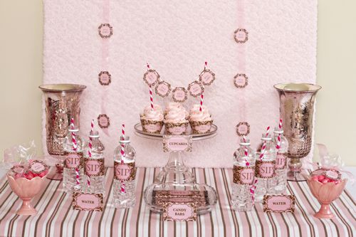 Girl-baby-shower-table-cupcakes-500